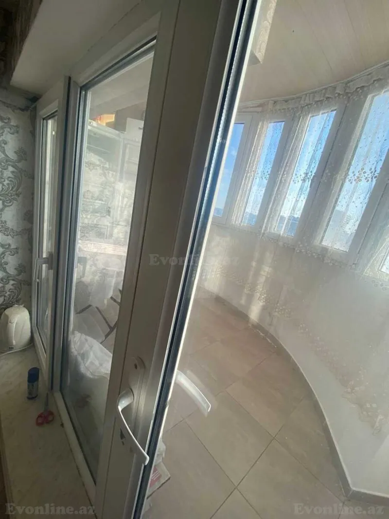 Satılır 2 otaqlı Mənzil Yeni tikili 50 m² 8 Noyabr m. - şəkil 9