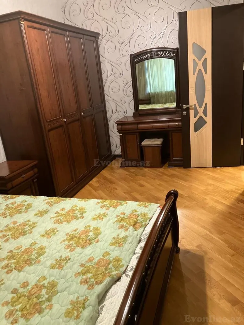 Kirayə verilir 2 otaqlı Mənzil Köhnə tikili 45 m² Sahil m. - şəkil 3