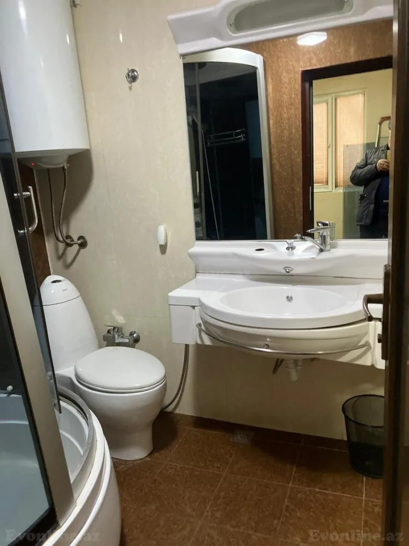 Kirayə verilir 2 otaqlı Mənzil Köhnə tikili 45 m² Sahil m. - şəkil 5