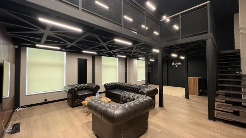 3 otaqlı Ofis 140 m² Xətai r. Kirayə verilir