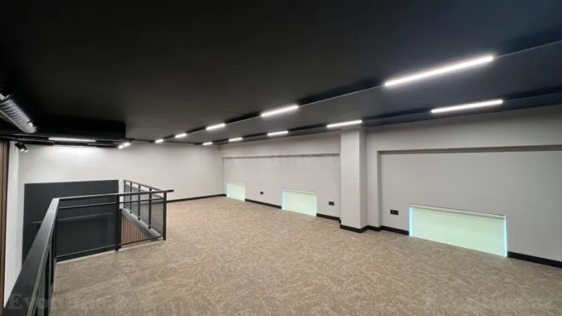 Kirayə verilir Ofis 140 m² Xətai r. - şəkil 7