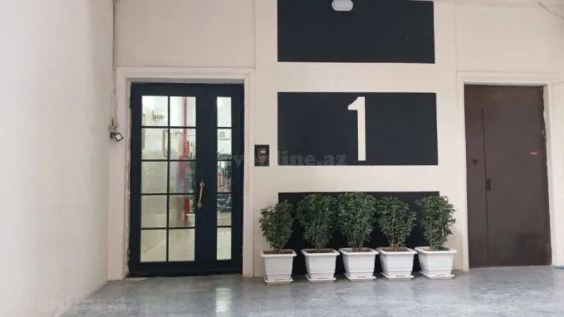 Satılır 4 otaqlı Mənzil Yeni tikili 192 m² Xətai m. - şəkil 4