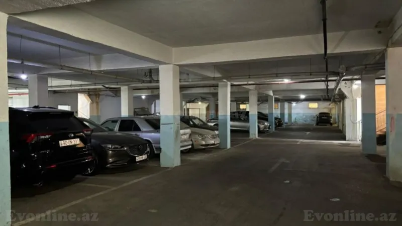 Satılır 4 otaqlı Mənzil Yeni tikili 192 m² Xətai m. - şəkil 17