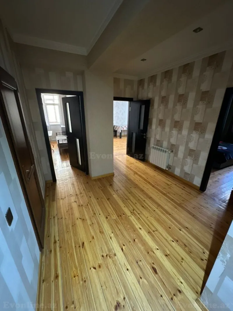 3 otaqlı Mənzil 140 m² Yeni Yasamal Kirayə verilir