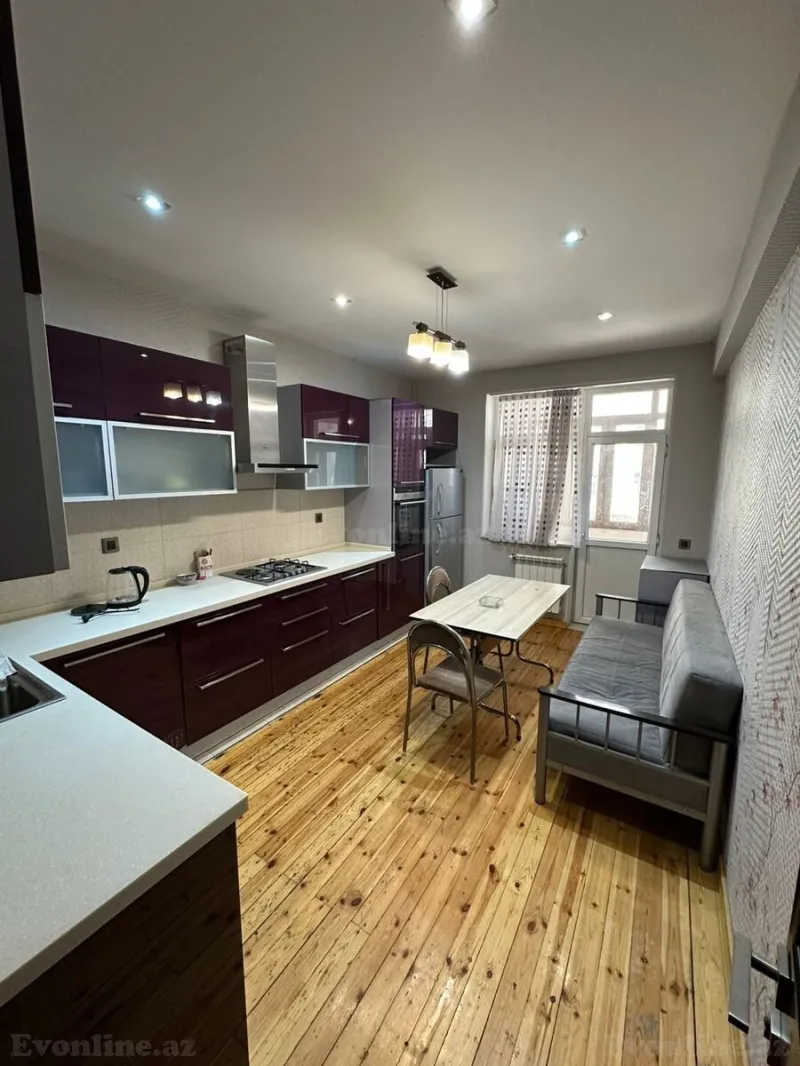 Kirayə verilir 3 otaqlı Mənzil Yeni tikili 140 m² Yeni Yasamal - şəkil 6