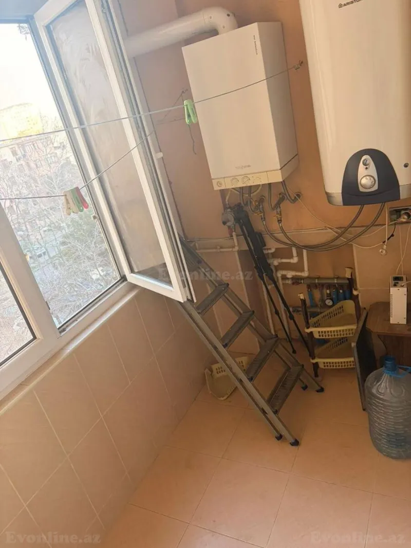 Kirayə verilir 2 otaqlı Mənzil Yeni tikili 90 m² Memar Əcəmi m. - şəkil 9