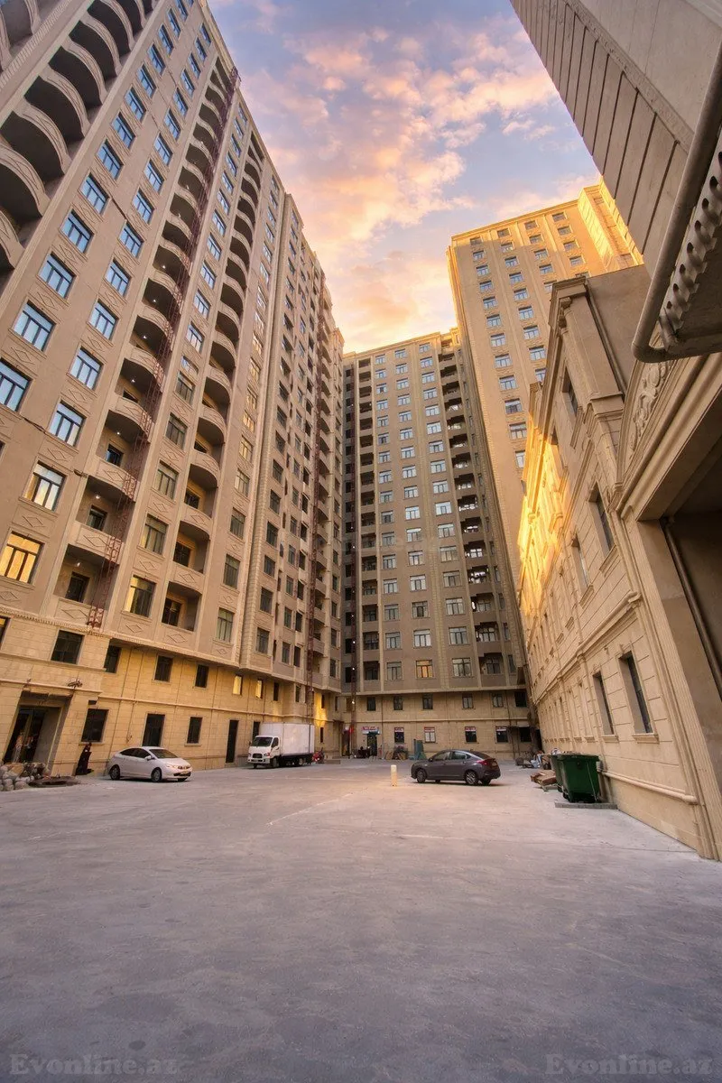 Satılır 3 otaqlı Mənzil Yeni tikili 141 m² 28 May m. - şəkil 3