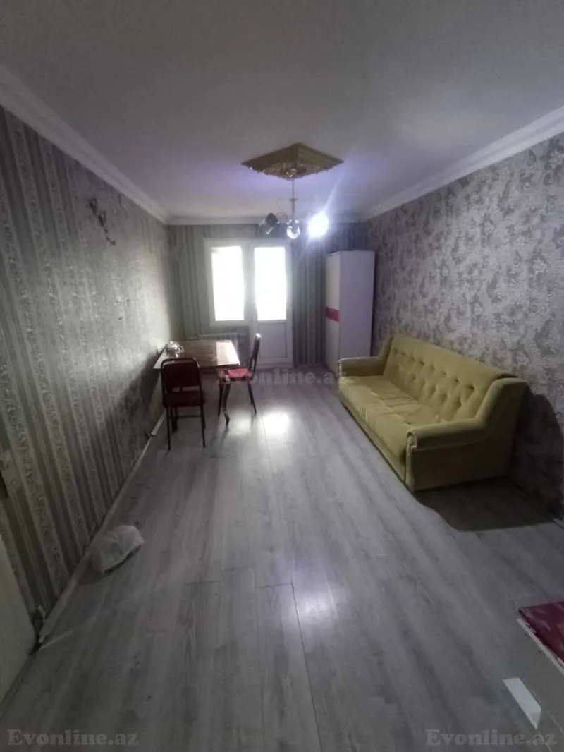 Satılır 2 otaqlı Mənzil Köhnə tikili 55 m² Neftçilər m. - şəkil 2