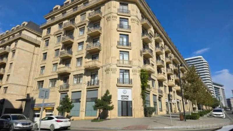 4 otaqlı Mənzil 161 m² Xətai r. Satılır