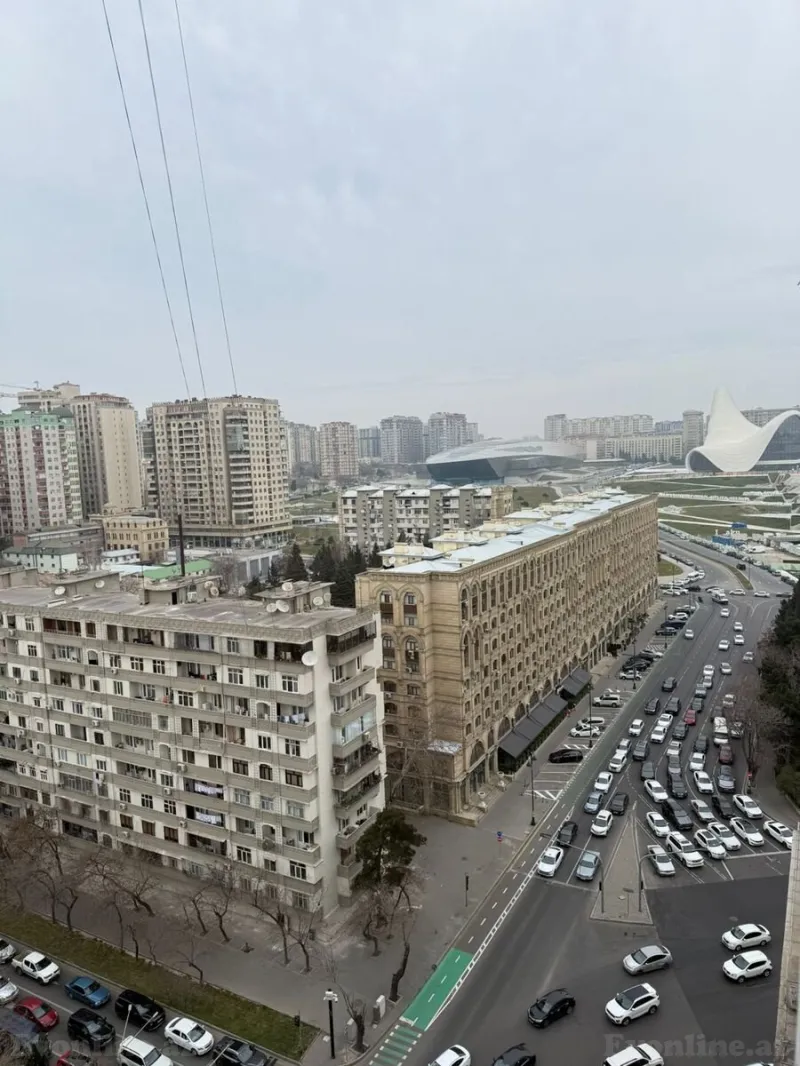 Satılır 4 otaqlı Mənzil Yeni tikili 185 m² Nəsimi r. - şəkil 6