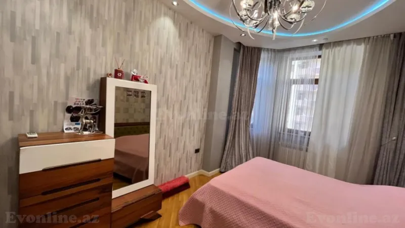 Kirayə verilir 4 otaqlı Mənzil Yeni tikili 200 m² Xətai m. - şəkil 18