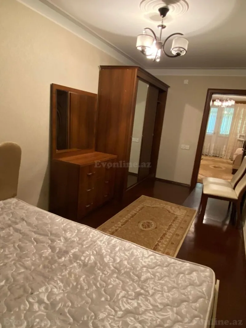 Kirayə verilir 2 otaqlı Mənzil Köhnə tikili 50 m² Yasamal - şəkil 4