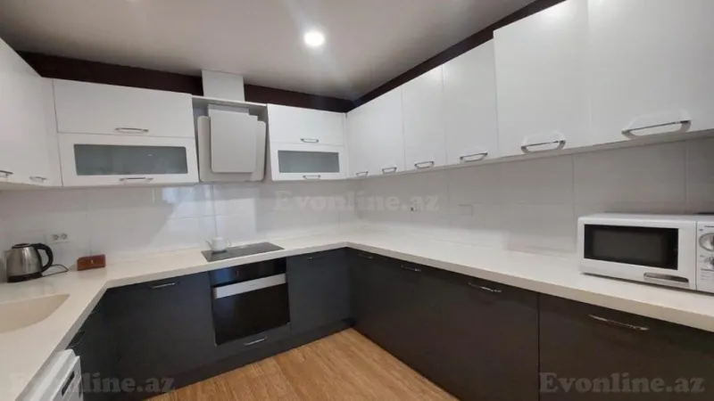 Satılır 2 otaqlı Mənzil Yeni tikili 84 m² Səbail r. - şəkil 5