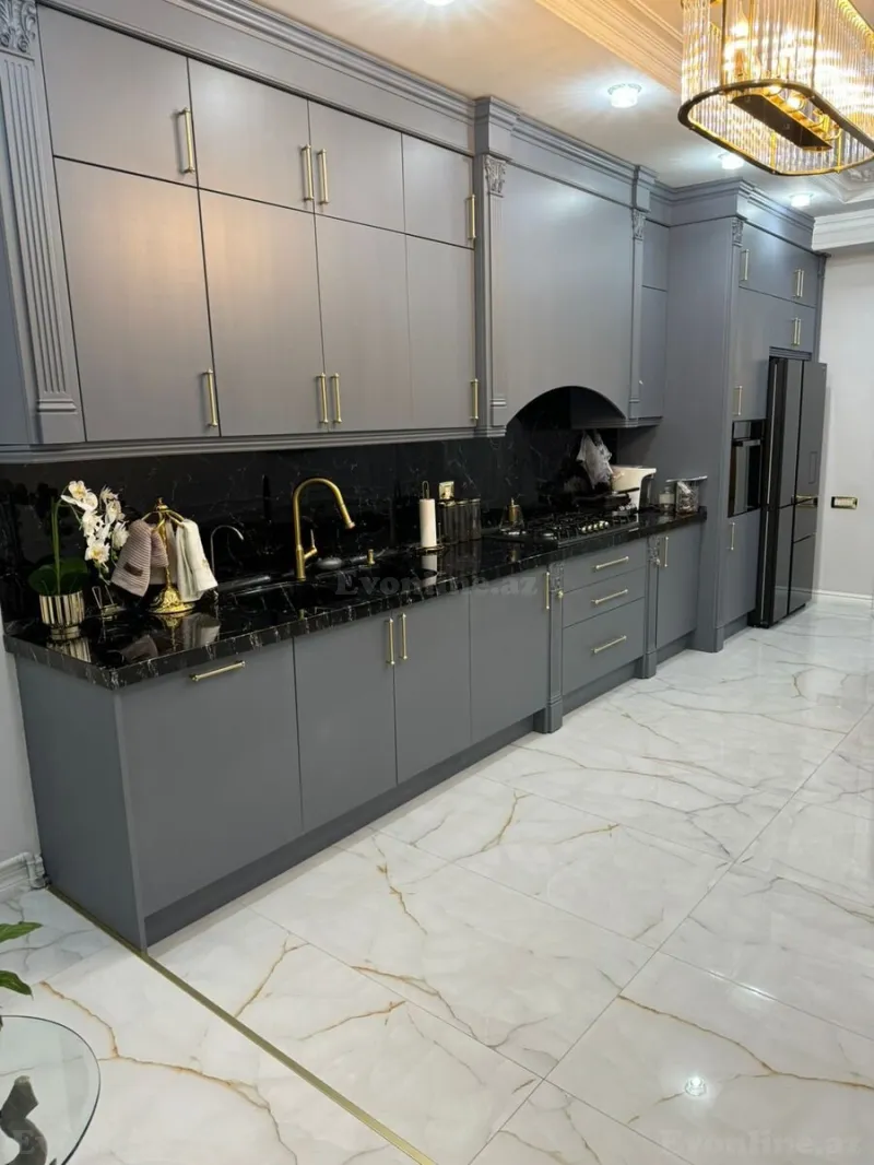 Satılır 4 otaqlı Mənzil Yeni tikili 181 m² Nəsimi r. - şəkil 4