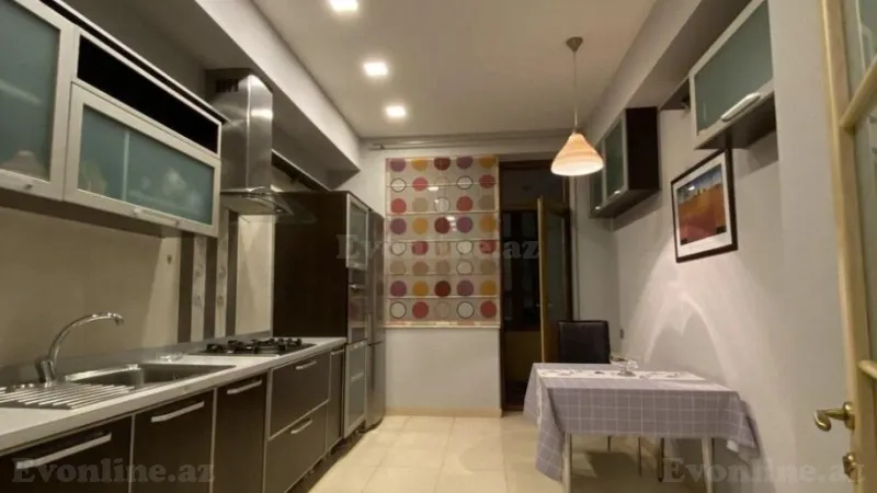 Kirayə verilir 2 otaqlı Mənzil Yeni tikili 91 m² Nəsimi r. - şəkil 6