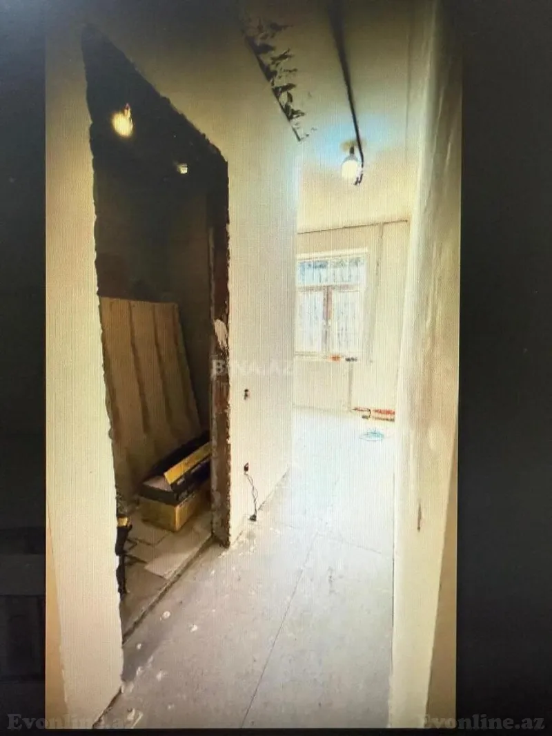 Satılır 2 otaqlı Mənzil Köhnə tikili 50 m² Yasamal r. - şəkil 7