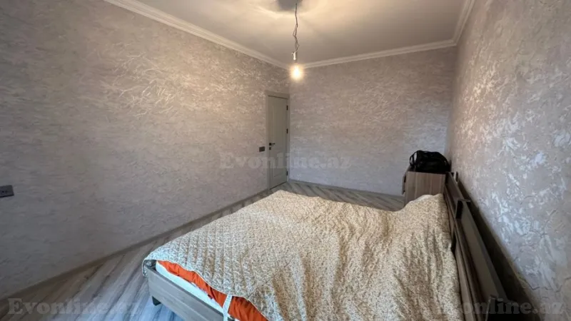Satılır 5 otaqlı Mənzil Köhnə tikili 120 m² Qaraçuxur - şəkil 4