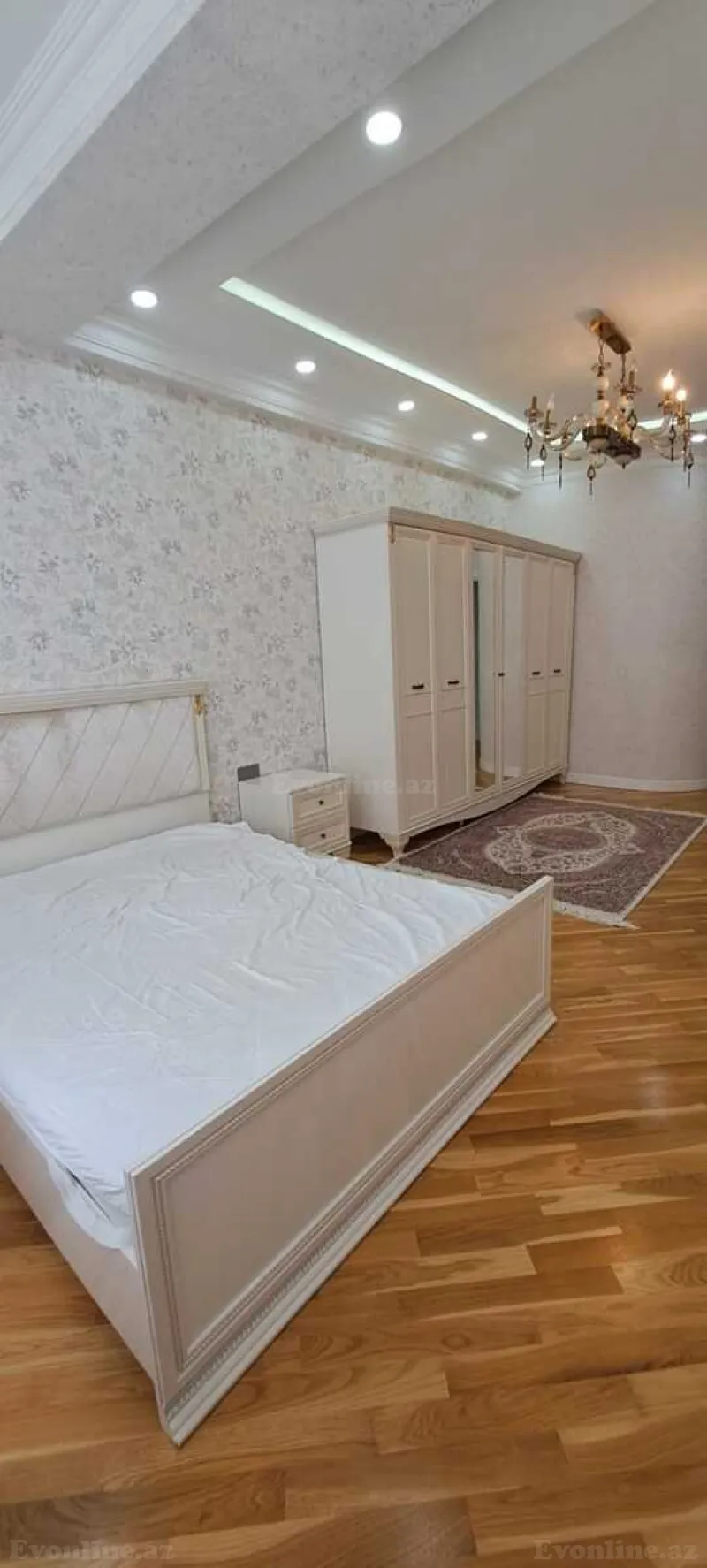 Kirayə verilir 3 otaqlı Mənzil Yeni tikili 160 m² Nərimanov r. - şəkil 7