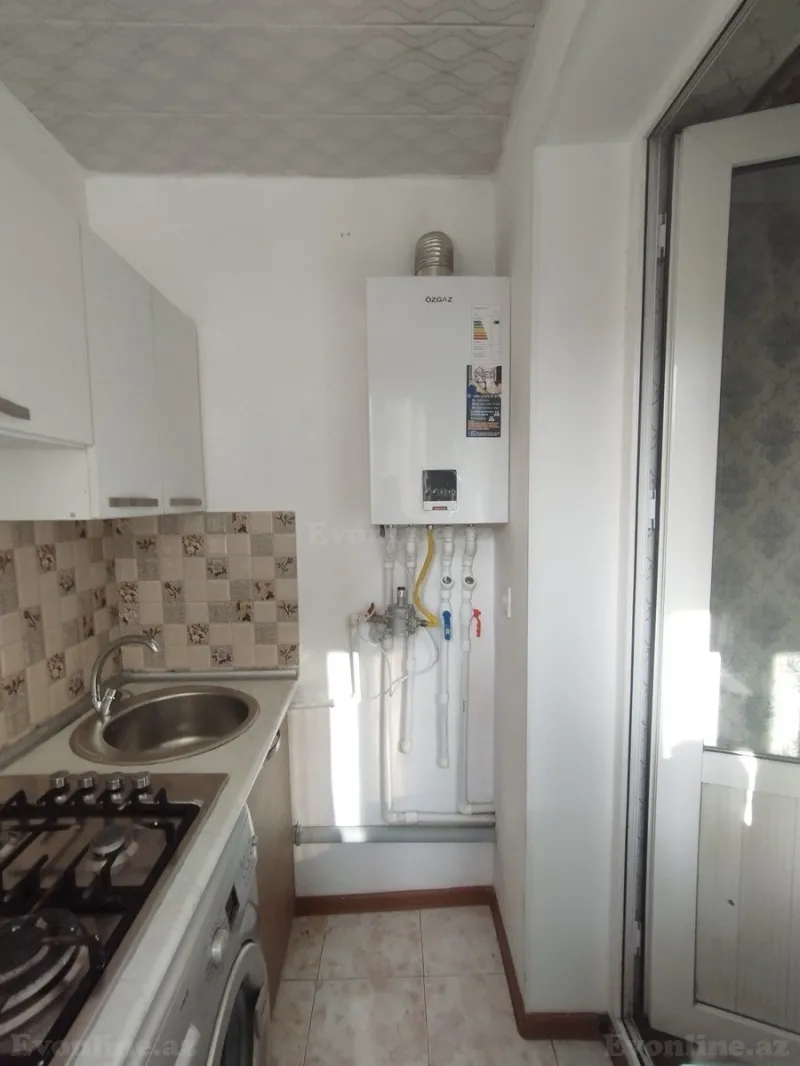 Satılır 2 otaqlı Mənzil Köhnə tikili 42 m² Xırdalan