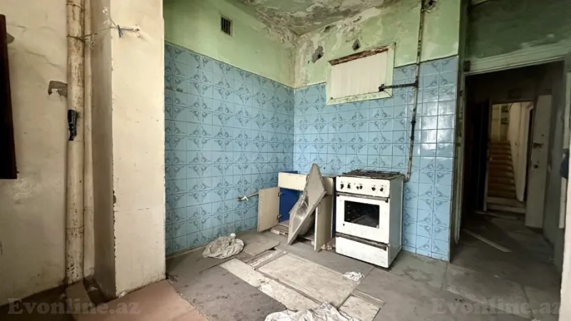 Satılır 2 otaqlı Mənzil Köhnə tikili 55 m² Xalqlar Dostluğu m. - şəkil 7