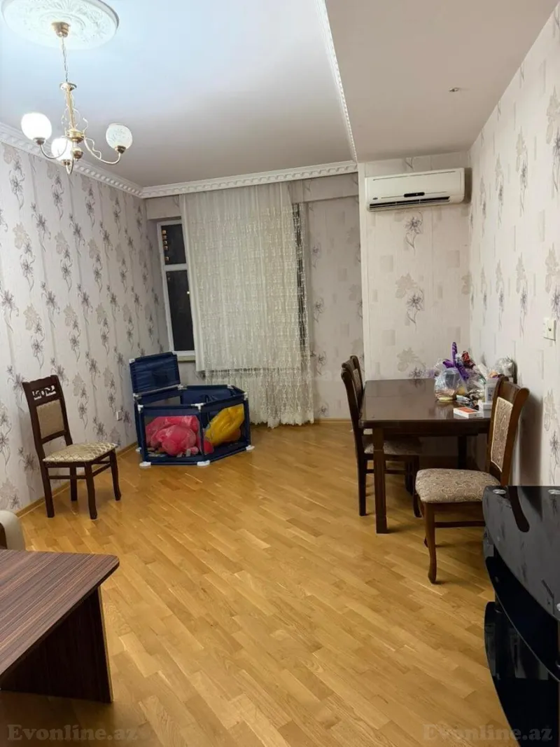 2 otaqlı Mənzil 85 m² Xətai m. Satılır