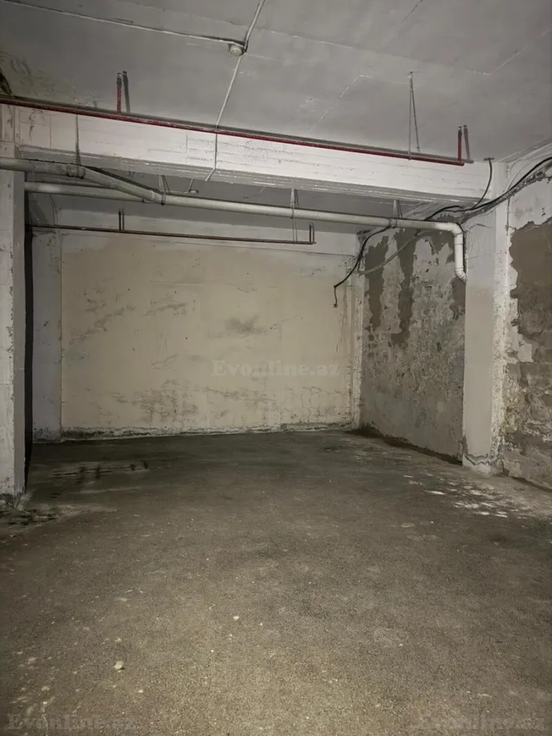 Kirayə verilir Obyekt 500 m² İnşaatçılar m.