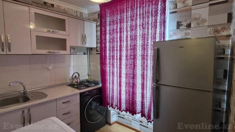 Satılır 1 otaqlı Mənzil Köhnə tikili 42 m² 8-ci mikrorayon - şəkil 7