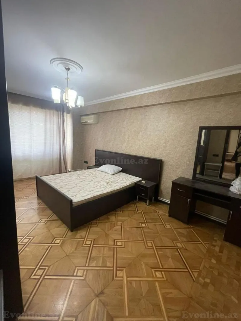 Kirayə verilir 4 otaqlı Mənzil Köhnə tikili 120 m² 28 May m. - şəkil 5