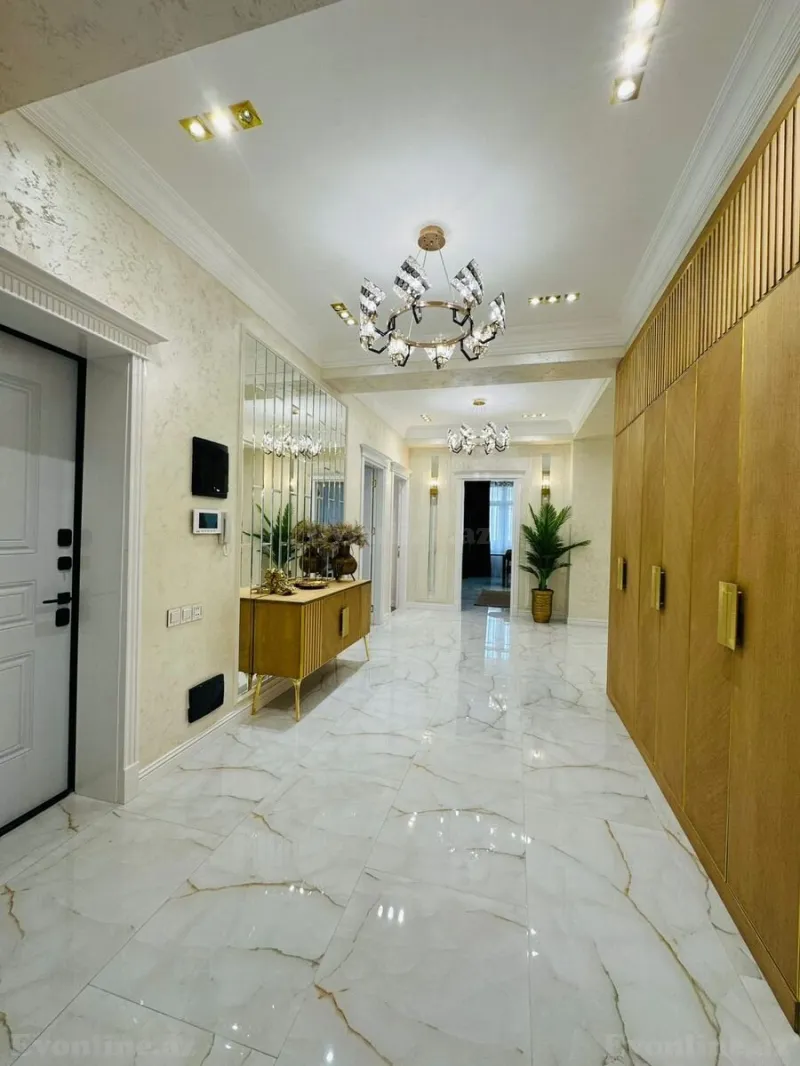 Satılır 4 otaqlı Mənzil Yeni tikili 205 m² Xətai m. - şəkil 16