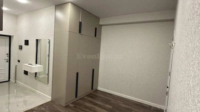 Satılır 2 otaqlı Mənzil Yeni tikili 80 m² Yasamal - şəkil 4