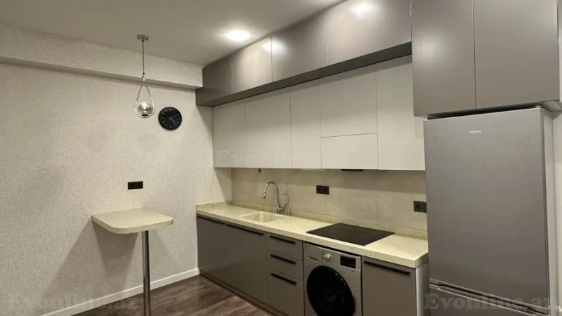 Satılır 2 otaqlı Mənzil Yeni tikili 80 m² Yasamal - şəkil 9