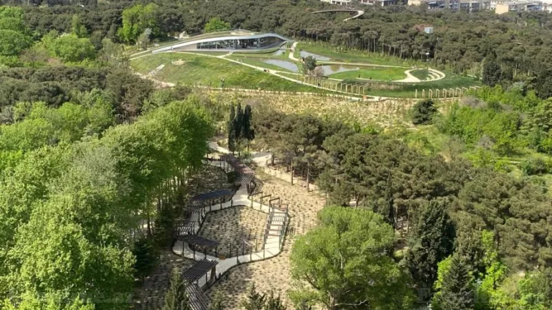 Satılır 3 otaqlı Mənzil Yeni tikili 138 m² Səbail r. - şəkil 12