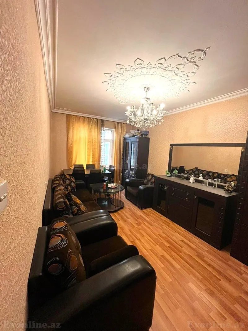 Satılır 3 otaqlı Mənzil Köhnə tikili 70 m² Elmlər Akademiyası m. - şəkil 2