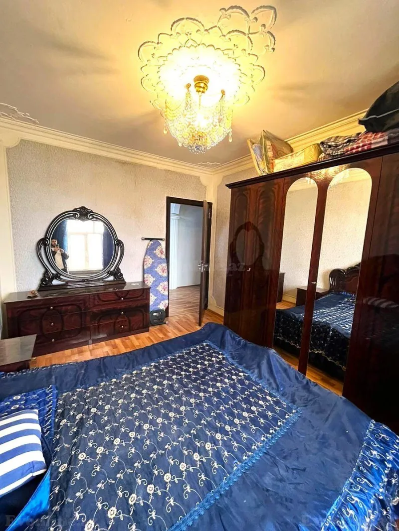 Satılır 3 otaqlı Mənzil Köhnə tikili 70 m² Elmlər Akademiyası m. - şəkil 5