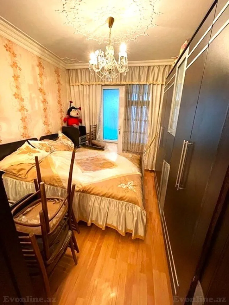 Satılır 3 otaqlı Mənzil Köhnə tikili 70 m² Elmlər Akademiyası m. - şəkil 9