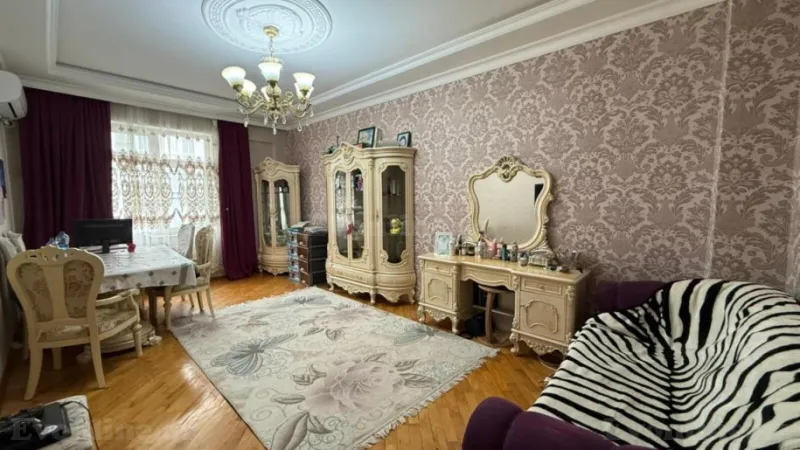 3 otaqlı Mənzil 67 m² 8-ci kilometr Satılır