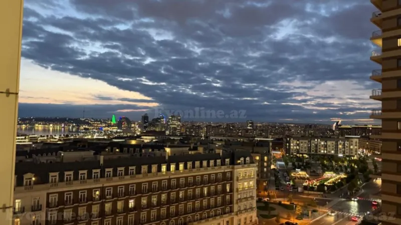 2 otaqlı Mənzil 77 m² Xətai r. Kirayə verilir