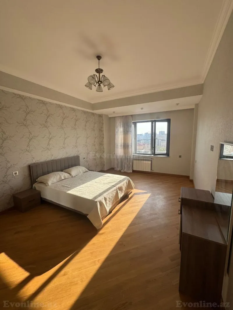 Kirayə verilir 3 otaqlı Mənzil Yeni tikili 140 m² Xətai r. - şəkil 9