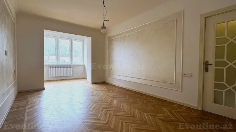 Satılır 3 otaqlı Mənzil Köhnə tikili 75 m² Yasamal - şəkil 2