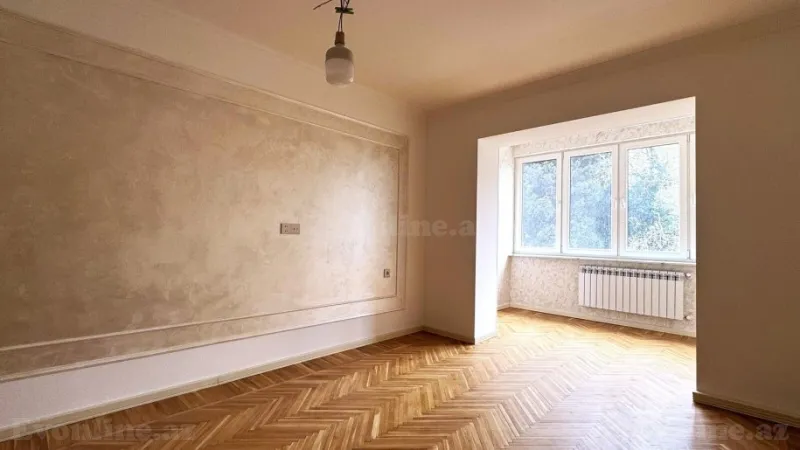 Satılır 3 otaqlı Mənzil Köhnə tikili 75 m² Yasamal - şəkil 3