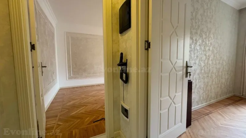 Satılır 3 otaqlı Mənzil Köhnə tikili 75 m² Yasamal - şəkil 9