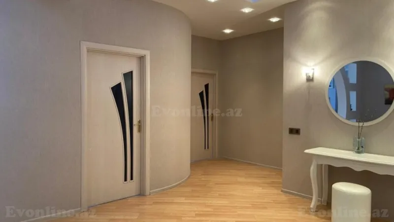 Kirayə verilir 3 otaqlı Mənzil Yeni tikili 150 m² 8 Noyabr m. - şəkil 24