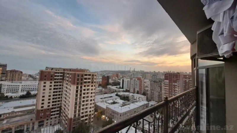 Satılır 3 otaqlı Mənzil Yeni tikili 133 m² 28 May m. - şəkil 17