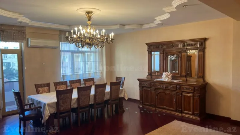 Satılır 4 otaqlı Mənzil Yeni tikili 205 m² 28 May m. - şəkil 2