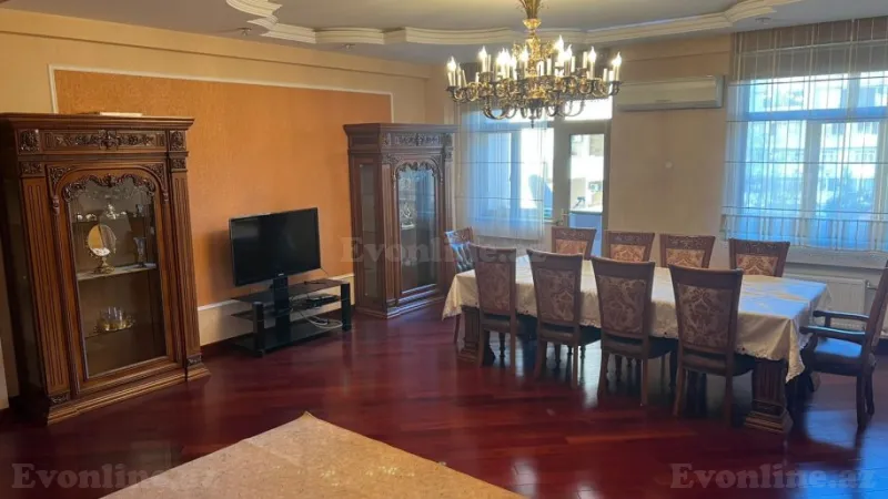 Satılır 4 otaqlı Mənzil Yeni tikili 205 m² 28 May m. - şəkil 4