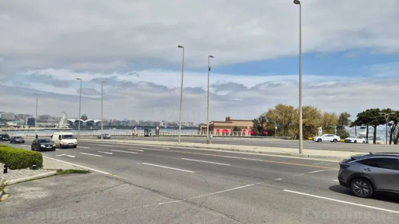 Satılır Obyekt 212 m² Bayıl - şəkil 2