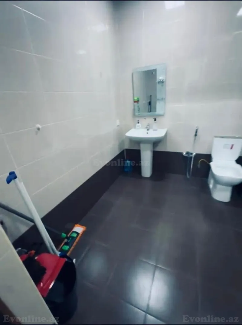 Kirayə verilir Ofis 85 m² Xətai m. - şəkil 6