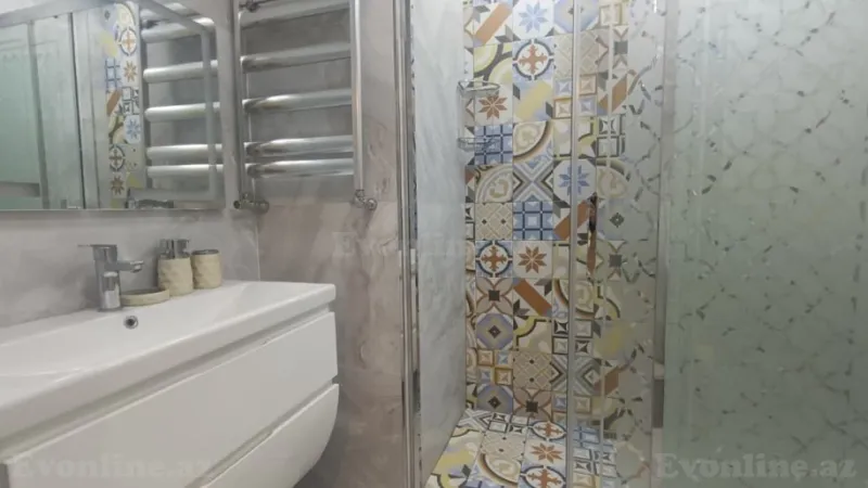 Kirayə verilir 2 otaqlı Mənzil Yeni tikili 90 m² Xətai m. - şəkil 11