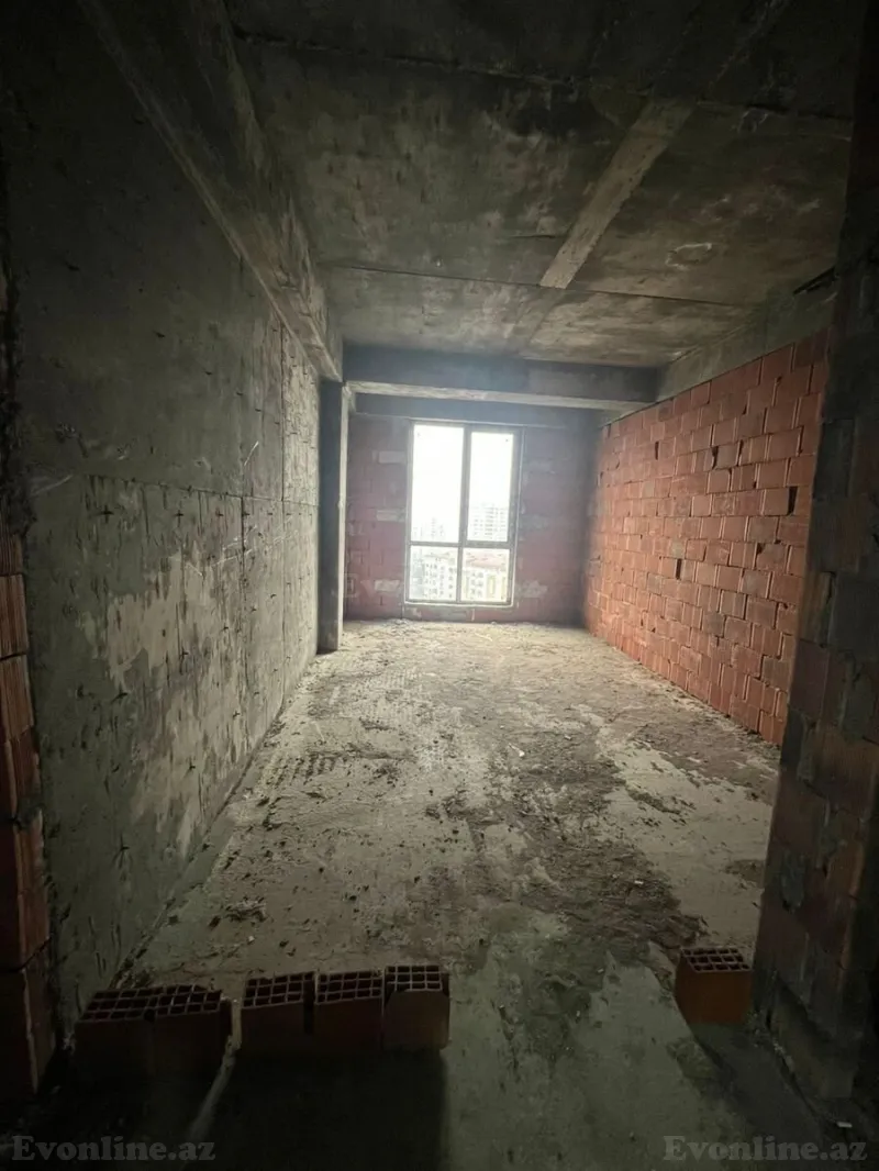 Satılır 2 otaqlı Mənzil Yeni tikili 92 m² Azadlıq prospekti m. - şəkil 2