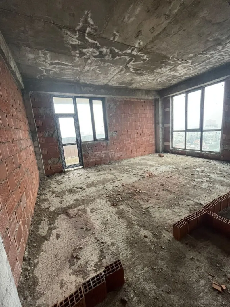 Satılır 2 otaqlı Mənzil Yeni tikili 92 m² Azadlıq prospekti m. - şəkil 3